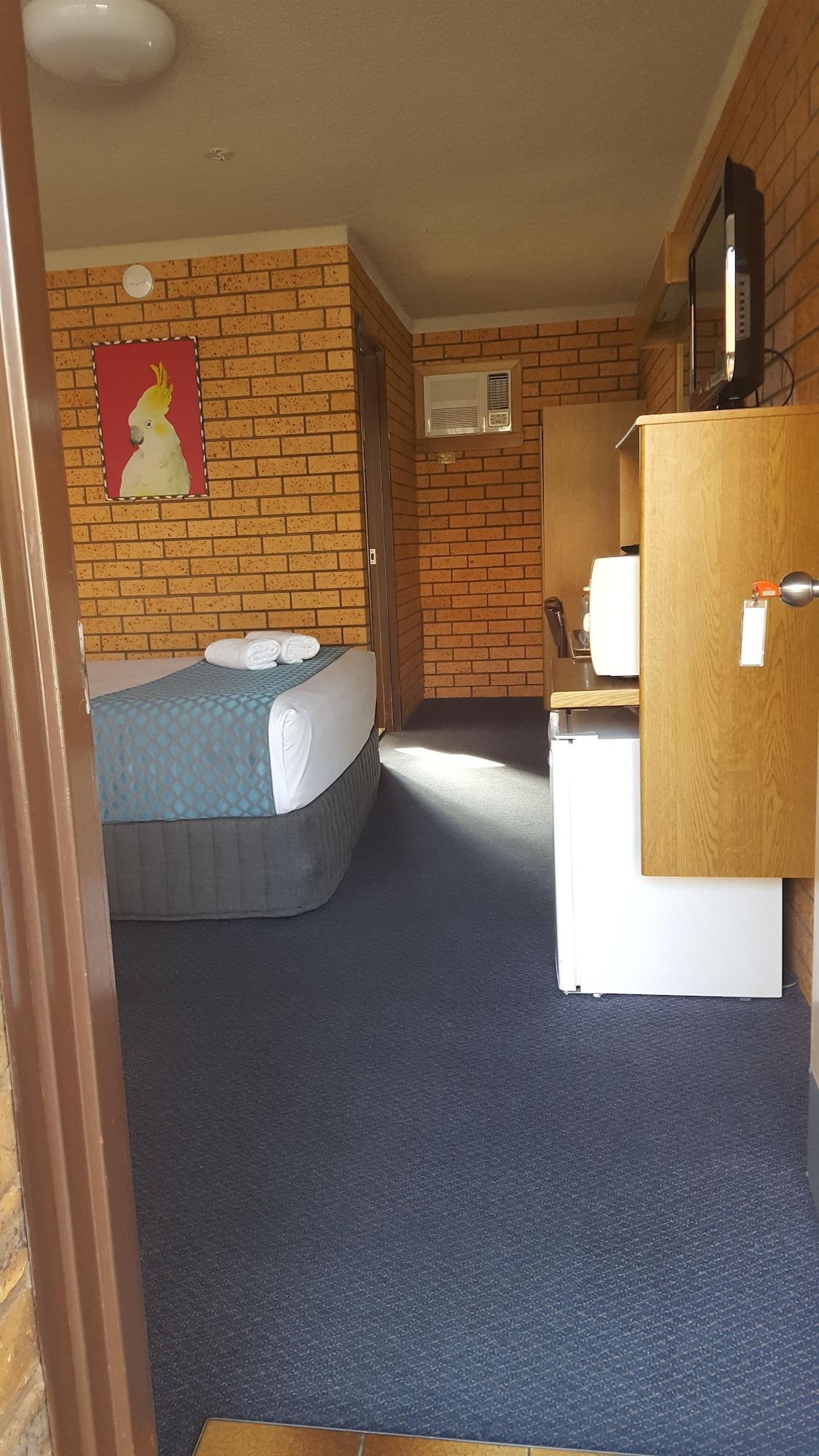 Royal Palms Motor 4*